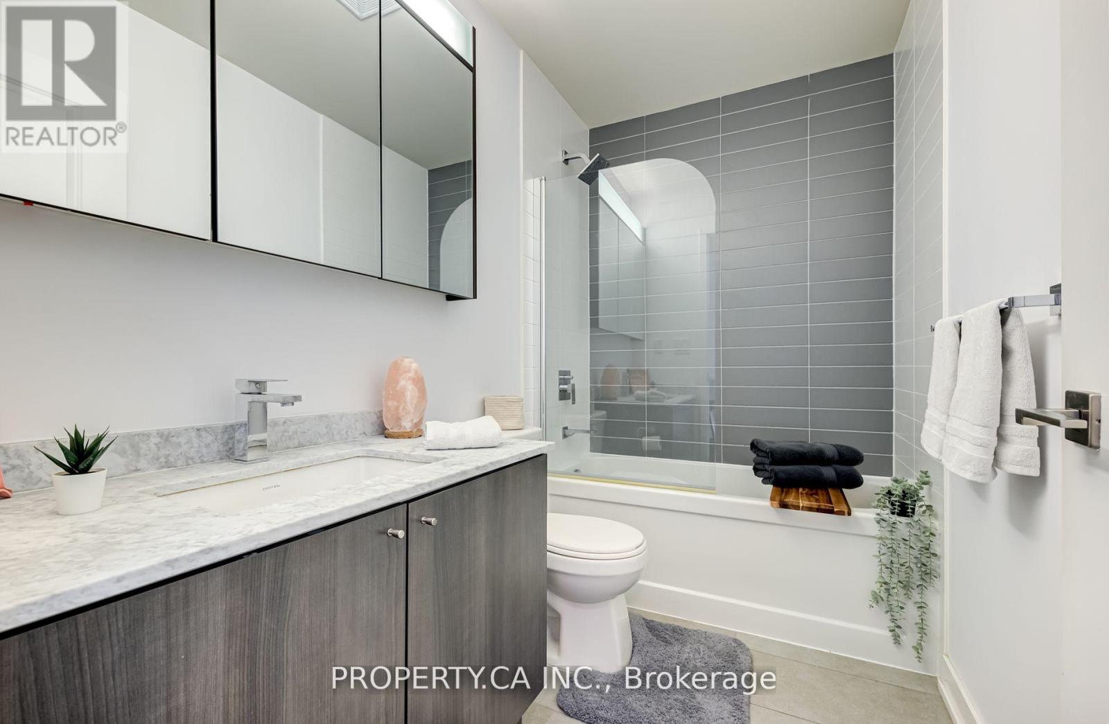 1408 - 510 Curran Place E, Mississauga, Ontario  L5B 0J8 - Photo 26 - W12839090