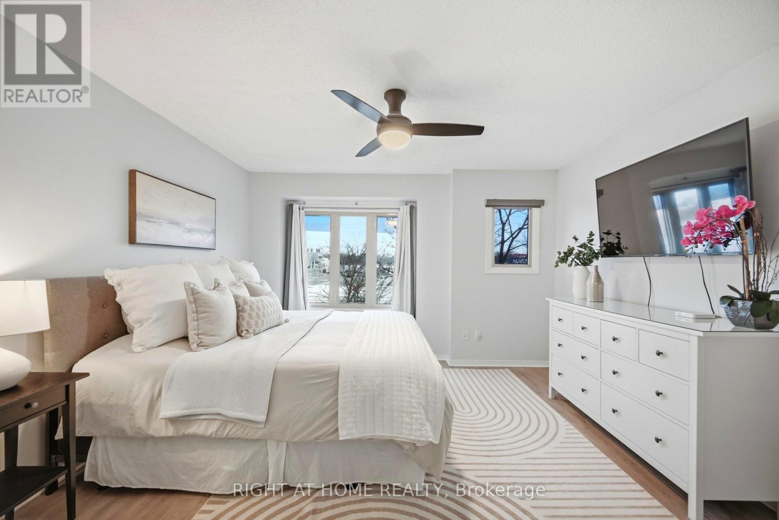 533 - 895 Maple Avenue, Burlington, Ontario  L7S 2H7 - Photo 24 - W12839108