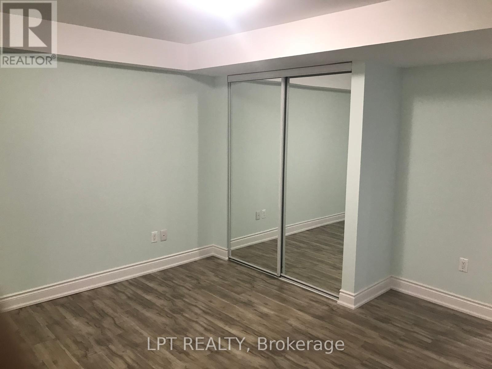 90 LLOYD SANDERSON DRIVE, Brampton, Ontario