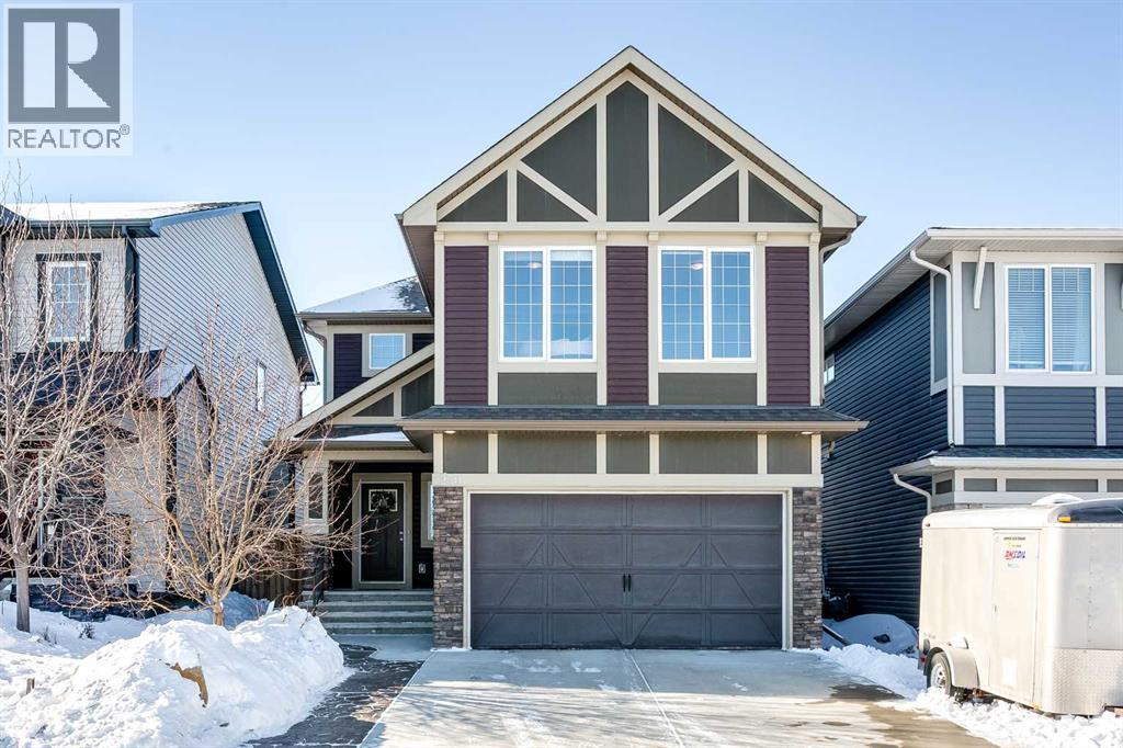 250 Hillcrest Heights SW, Airdrie, Alberta