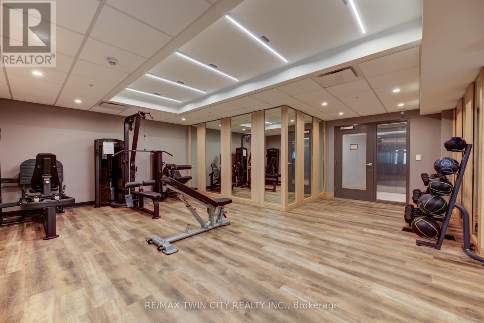 402 - 34 Norman Street, Brantford, Ontario  N3R 2Y1 - Photo 45 - X12839030