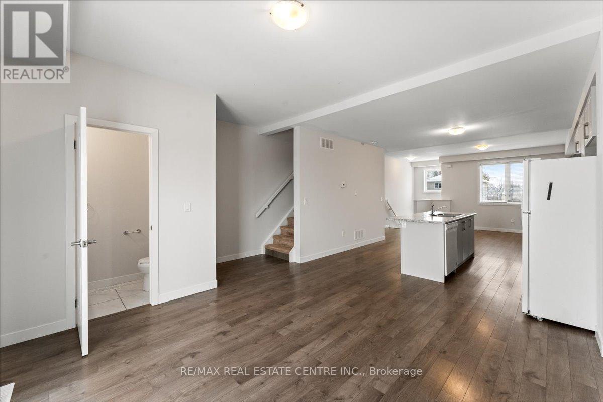 39 Denistoun Street, Welland, Ontario  L3C 0H6 - Photo 16 - X12839128