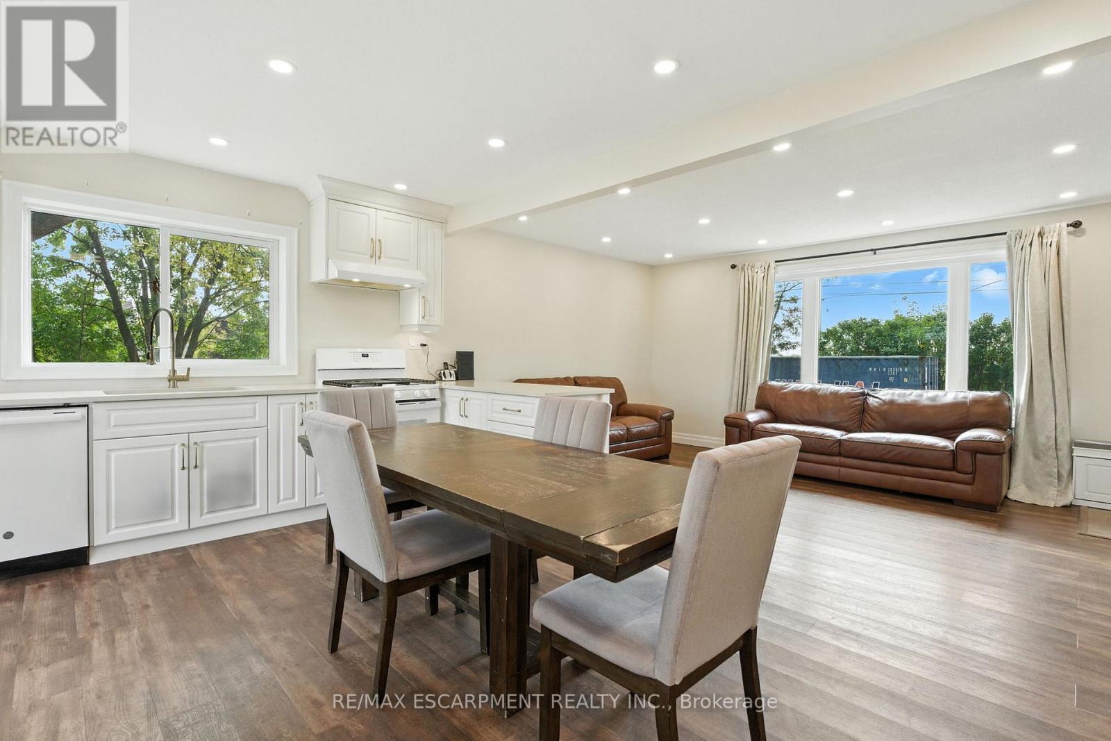 293 Regional Rd 20, Hamilton, Ontario  L8J 3H4 - Photo 8 - X12839142