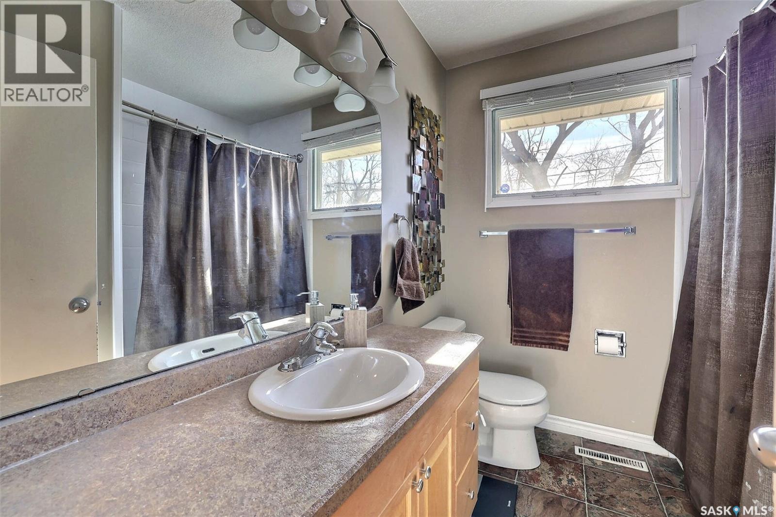 3811 Van Horne Avenue, Regina, Saskatchewan  S4S 1M5 - Photo 9 - SK029506