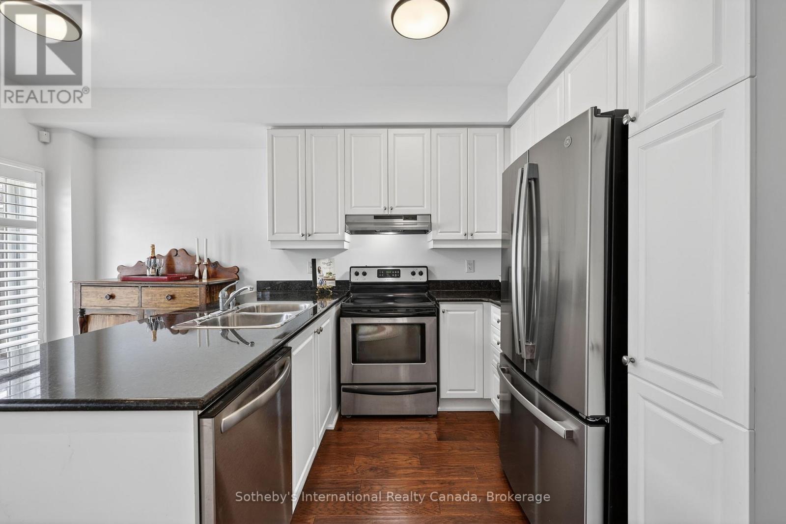 25 North Maple Street, Collingwood, Ontario L9Y 0J8 - Photo 9 - S12836580