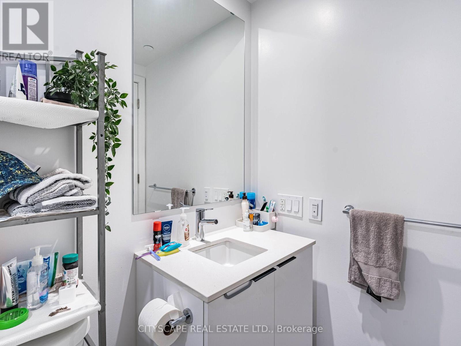 609 - 50 Power Street, Toronto, Ontario  M5A 0V3 - Photo 15 - C12441782