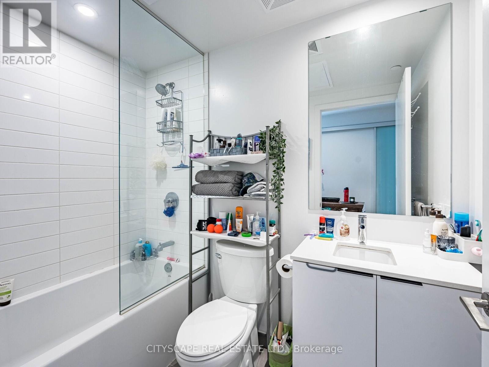 609 - 50 Power Street, Toronto, Ontario  M5A 0V3 - Photo 14 - C12441782