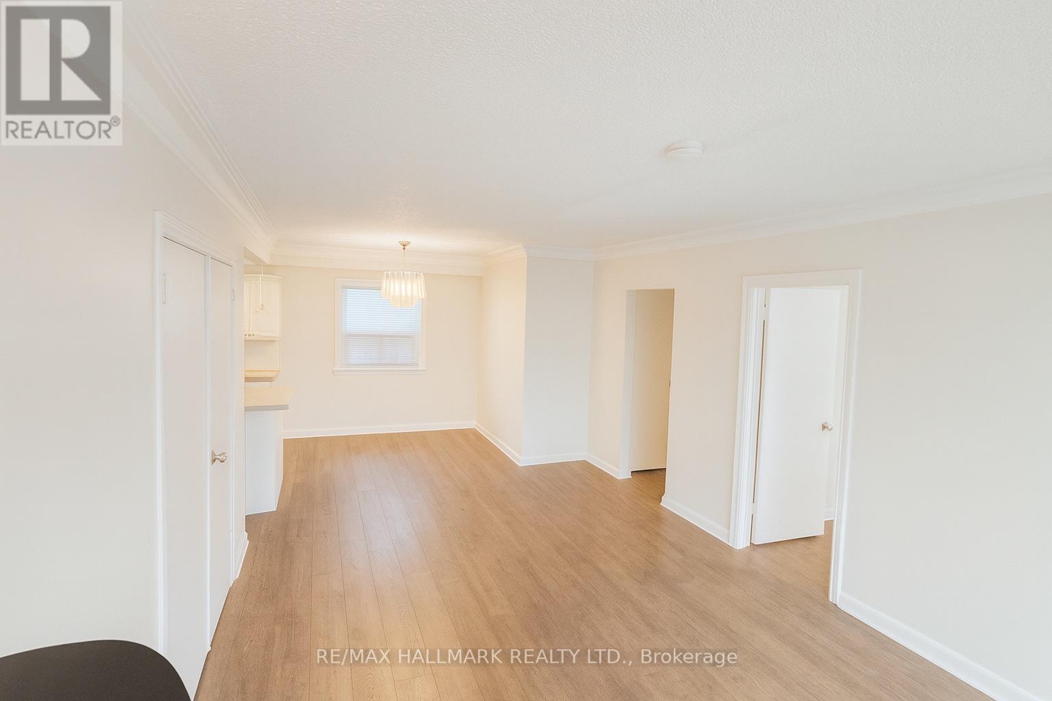 58 - 58 Kappele Avenue, Toronto, Ontario  M4N 2Z4 - Photo 5 - C12591370