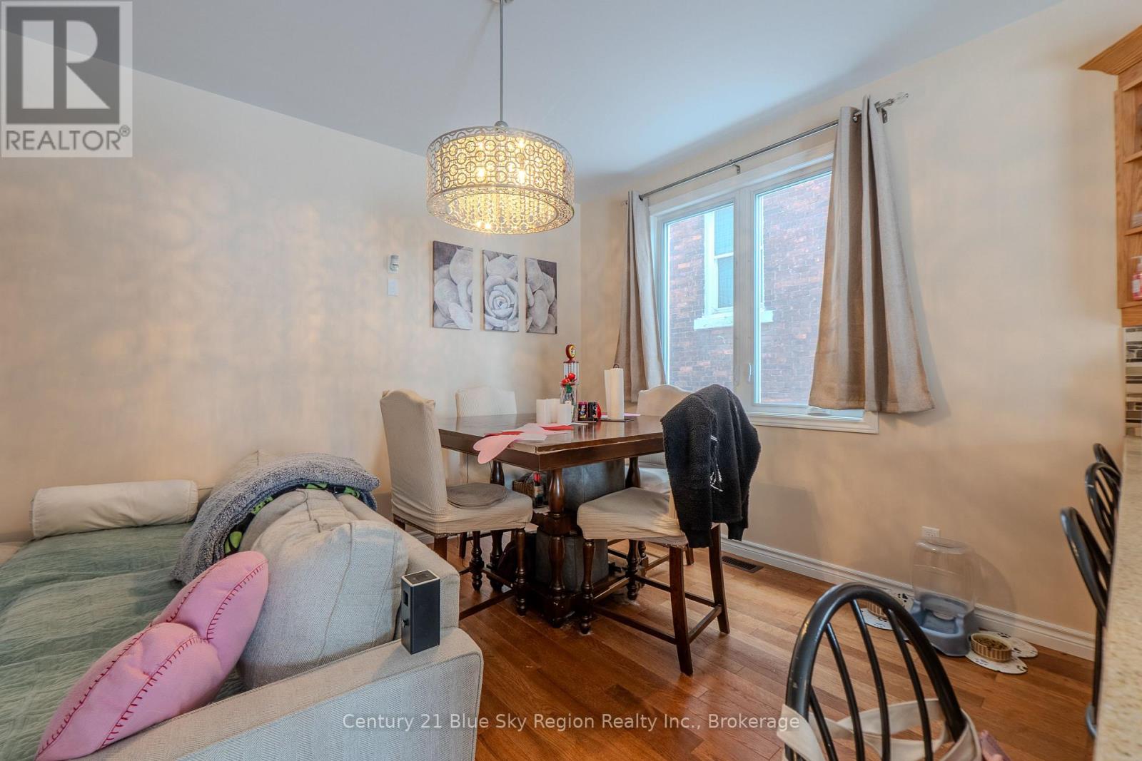 373 First Avenue E, North Bay (Central), Ontario  P1B 1K2 - Photo 11 - X12839190