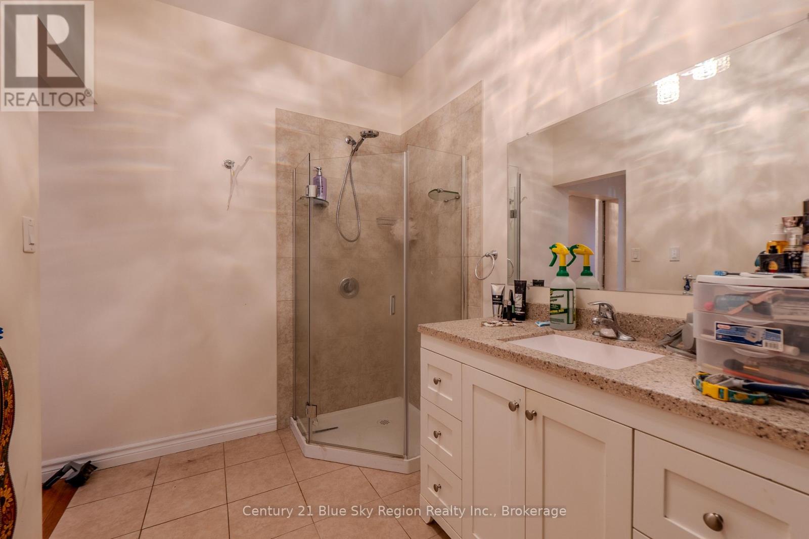 373 First Avenue E, North Bay (Central), Ontario  P1B 1K2 - Photo 17 - X12839190