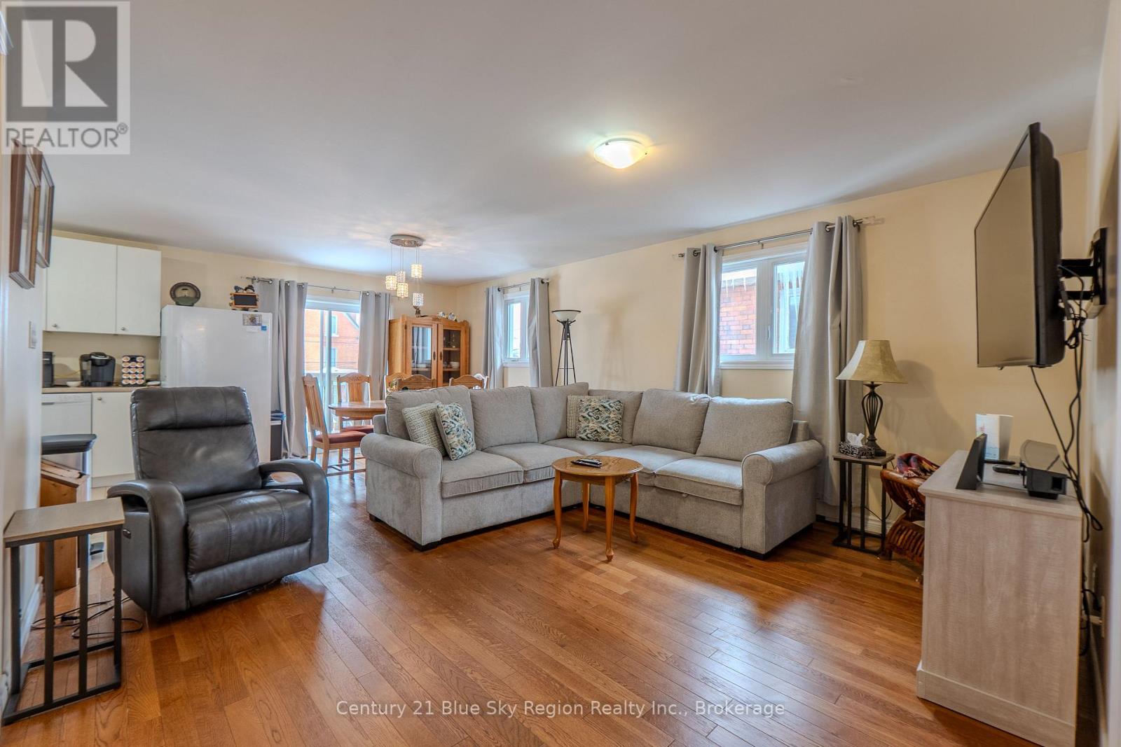 373 First Avenue E, North Bay (Central), Ontario  P1B 1K2 - Photo 25 - X12839190