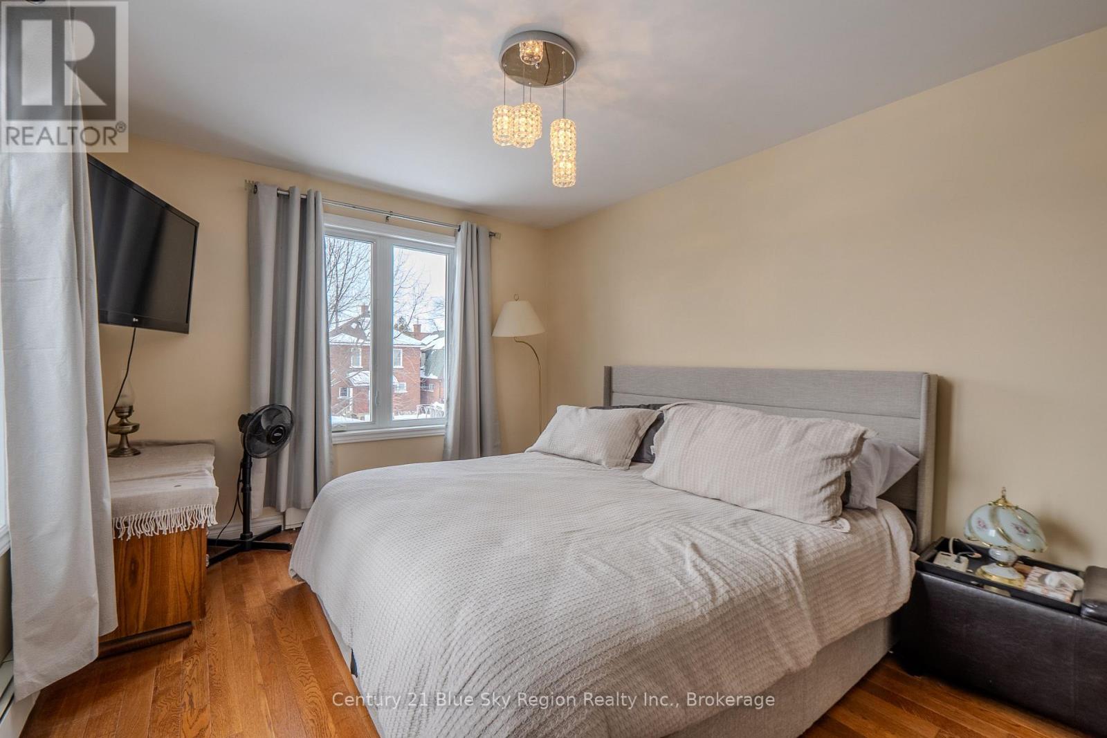 373 First Avenue E, North Bay (Central), Ontario  P1B 1K2 - Photo 27 - X12839190