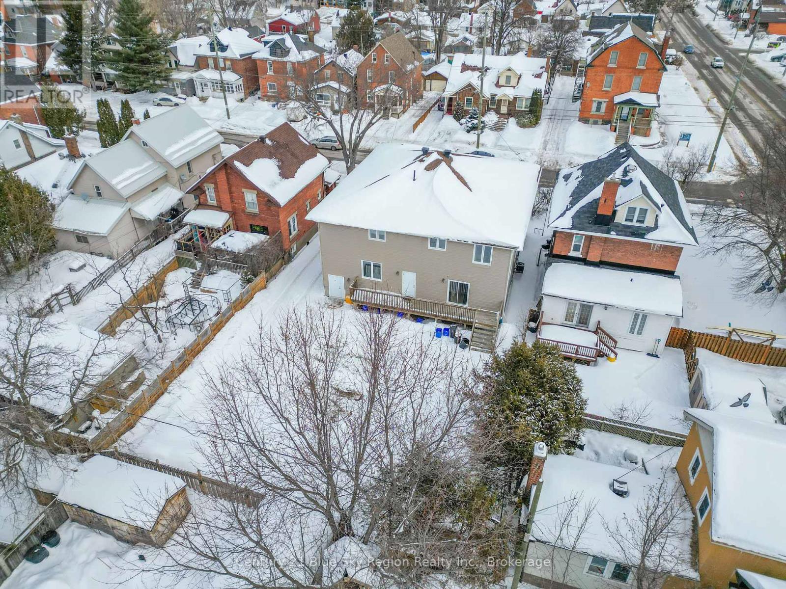 373 First Avenue E, North Bay (Central), Ontario  P1B 1K2 - Photo 6 - X12839190