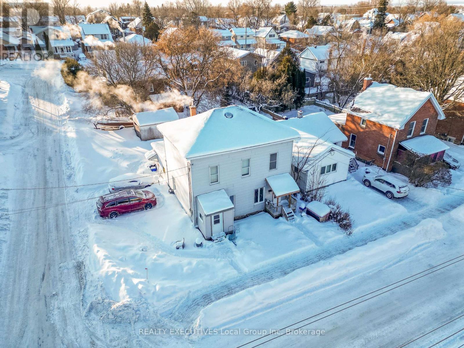 997 HAMMOND STREET, North Bay, Ontario
