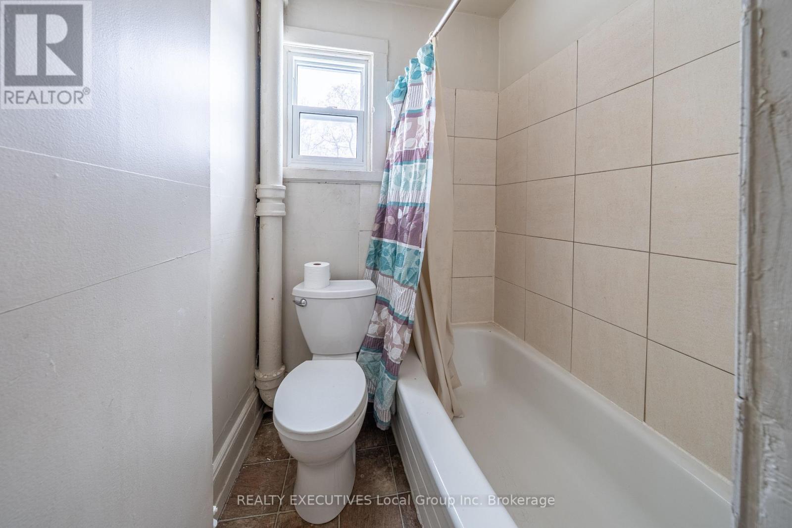 997 Hammond Street, North Bay, Ontario  P1B 2H6 - Photo 15 - X12839348