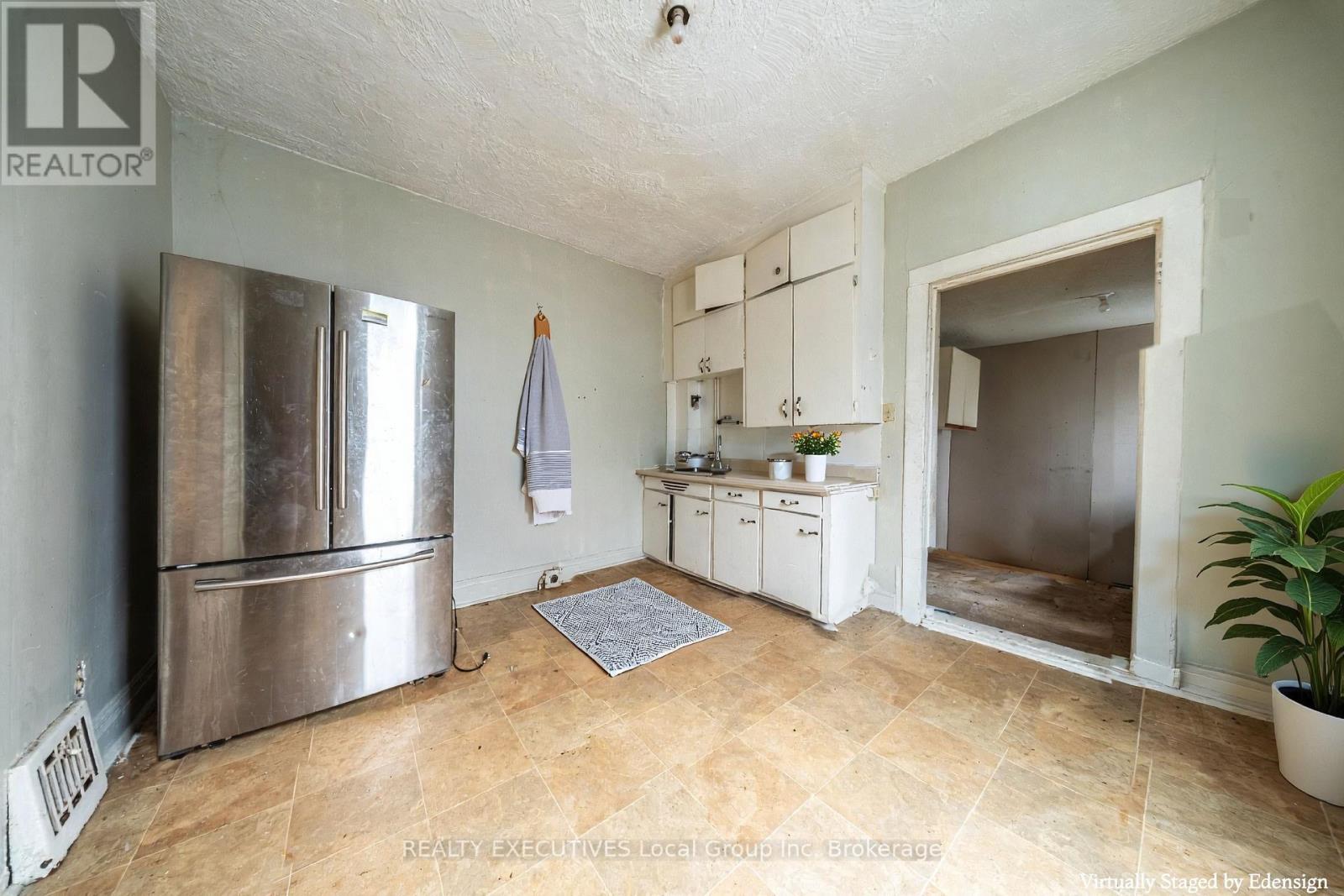 997 Hammond Street, North Bay, Ontario  P1B 2H6 - Photo 8 - X12839348