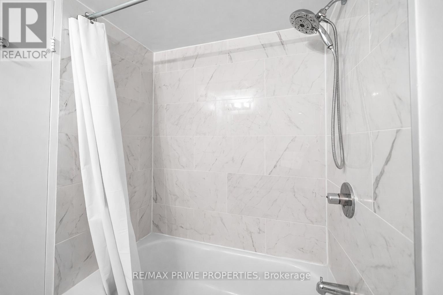 302 - 1535 Diefenbaker Court, Pickering, Ontario  L1V 3W2 - Photo 30 - E12689698