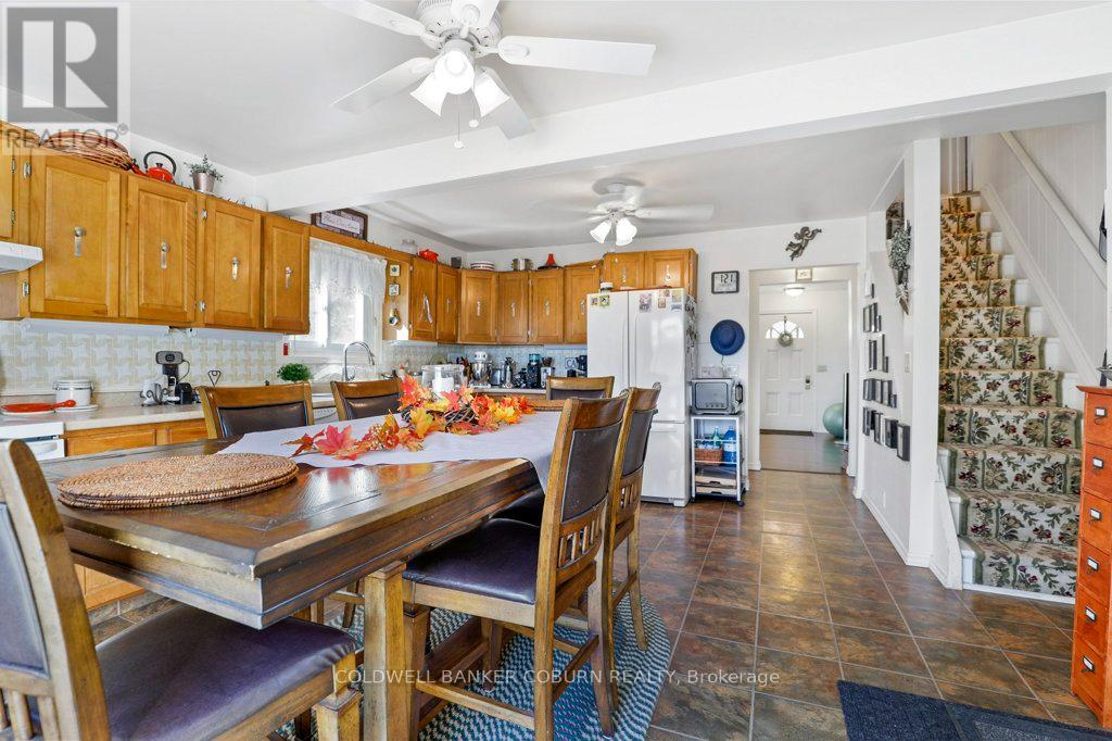 12 Maple Avenue, South Dundas, Ontario  K0E 1K0 - Photo 17 - X12456423