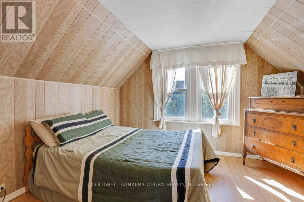 12 Maple Avenue, South Dundas, Ontario  K0E 1K0 - Photo 20 - X12456423