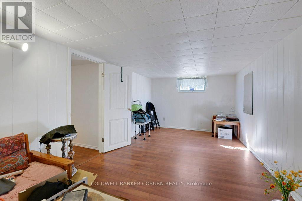 12 Maple Avenue, South Dundas, Ontario  K0E 1K0 - Photo 23 - X12456423