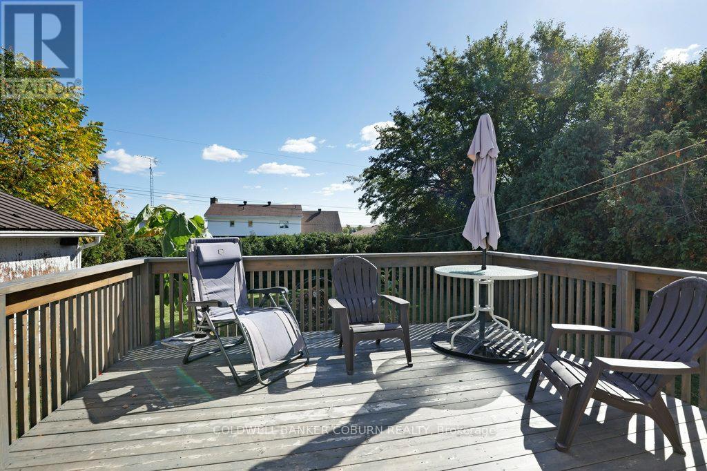 12 Maple Avenue, South Dundas, Ontario  K0E 1K0 - Photo 25 - X12456423