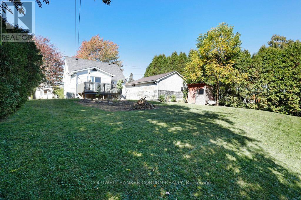 12 Maple Avenue, South Dundas, Ontario  K0E 1K0 - Photo 30 - X12456423