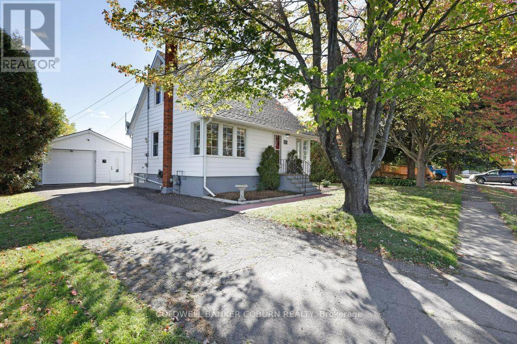 12 Maple Avenue, South Dundas, Ontario  K0E 1K0 - Photo 3 - X12456423