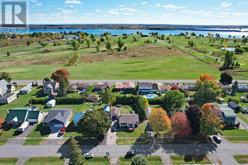 12 Maple Avenue, South Dundas, Ontario  K0E 1K0 - Photo 32 - X12456423