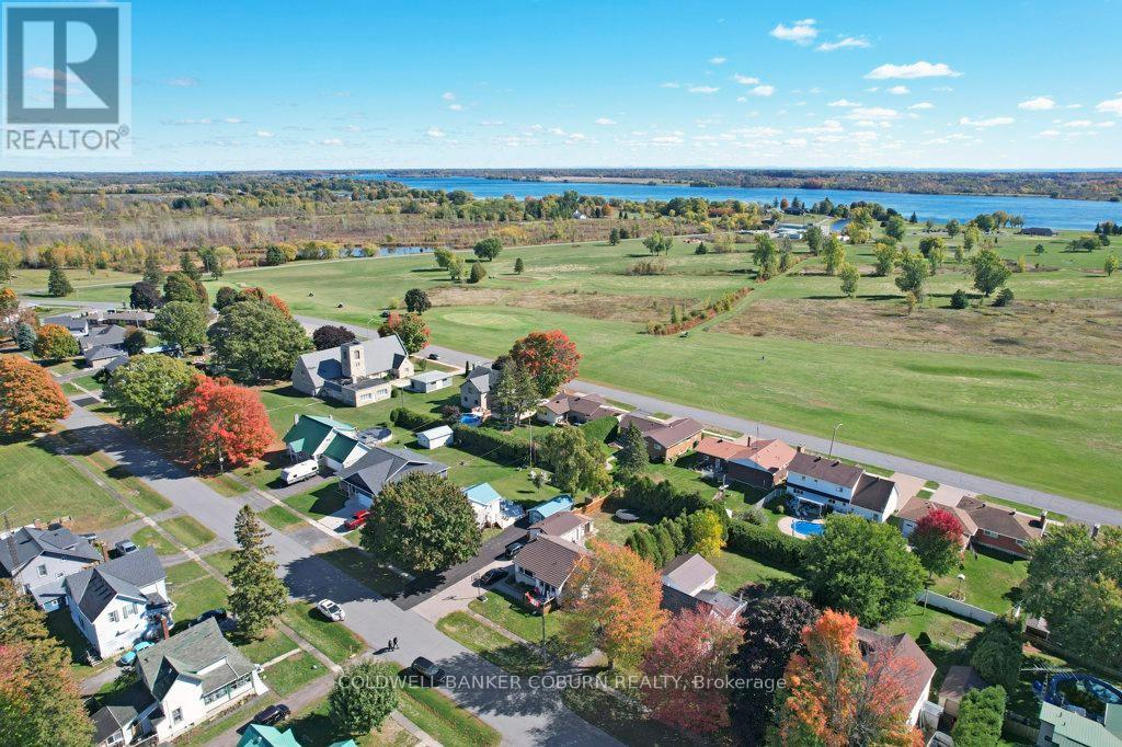 12 Maple Avenue, South Dundas, Ontario  K0E 1K0 - Photo 33 - X12456423