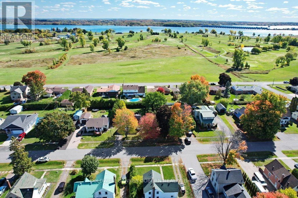 12 Maple Avenue, South Dundas, Ontario  K0E 1K0 - Photo 39 - X12456423