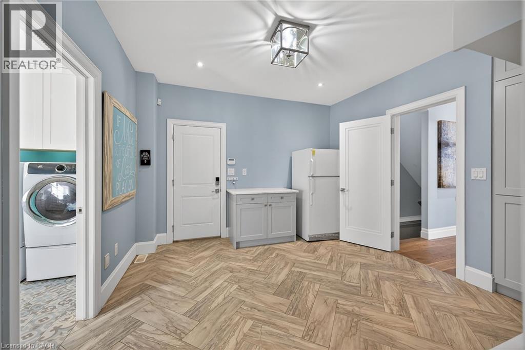 747 Vernon Place, Ancaster, Ontario  L9G 3H4 - Photo 31 - 40809135