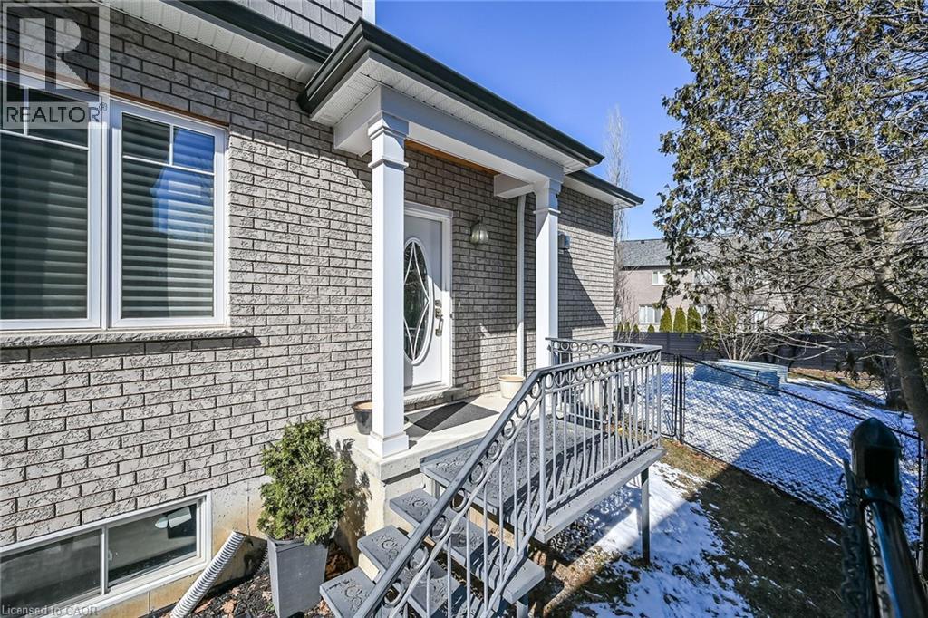 747 Vernon Place, Ancaster, Ontario  L9G 3H4 - Photo 34 - 40809135