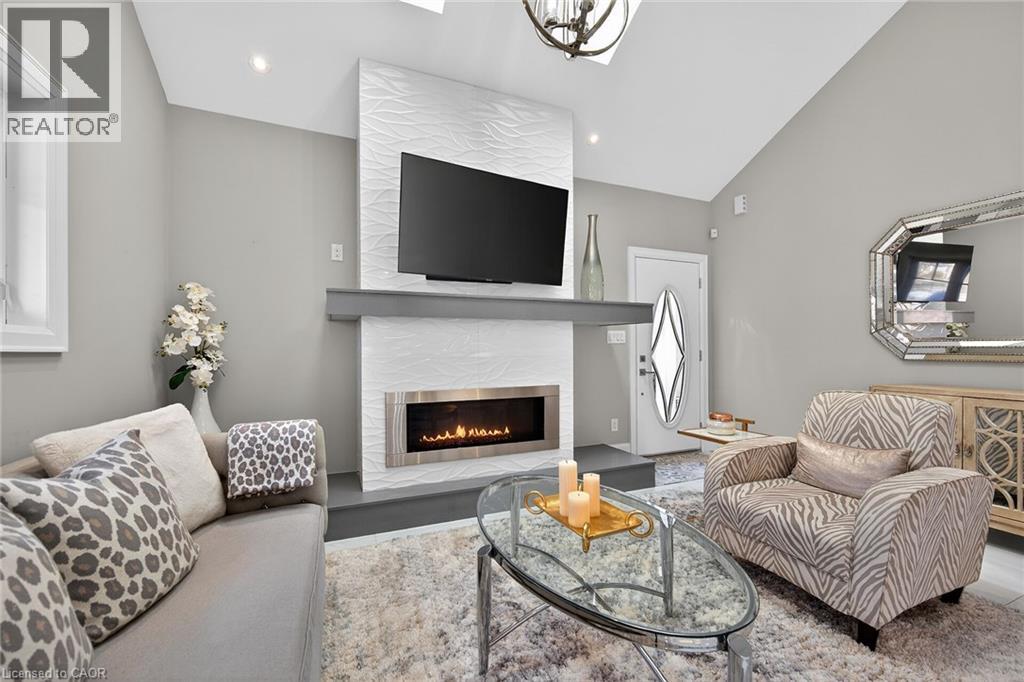 747 Vernon Place, Ancaster, Ontario  L9G 3H4 - Photo 39 - 40809135