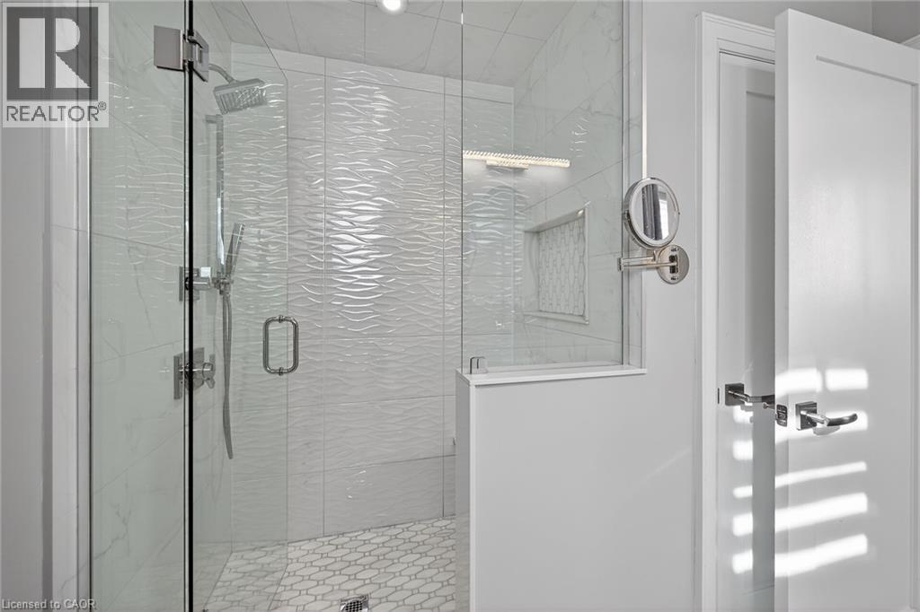 747 Vernon Place, Ancaster, Ontario  L9G 3H4 - Photo 43 - 40809135