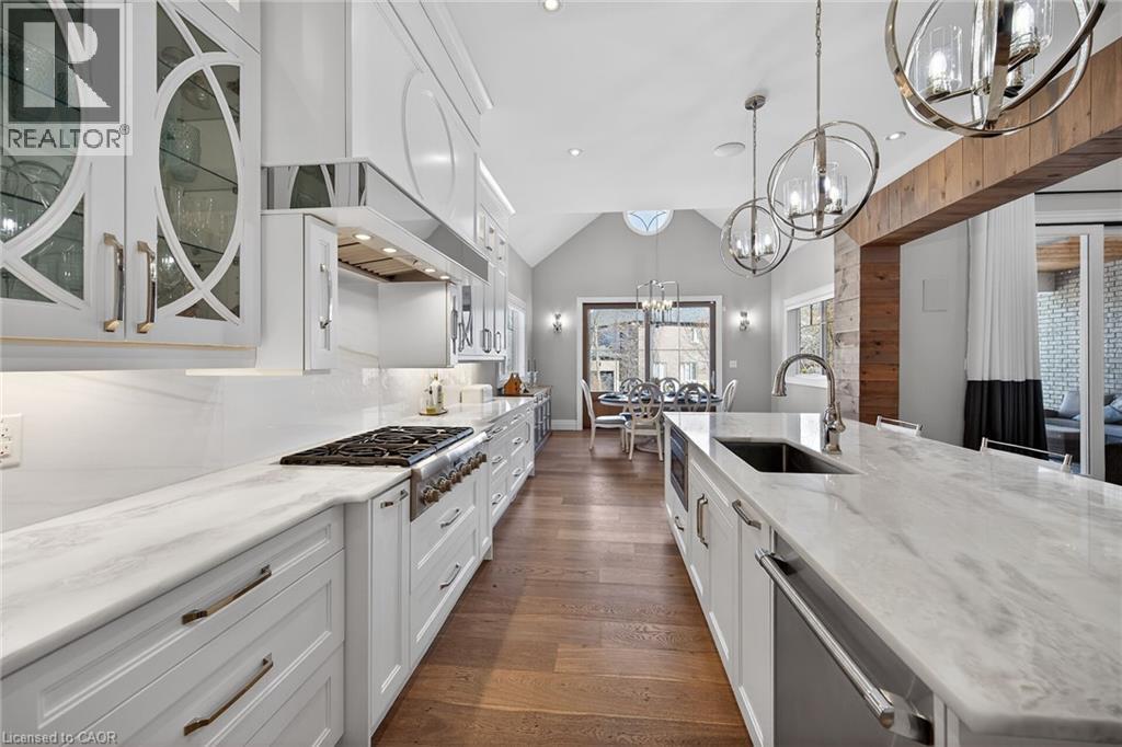 747 Vernon Place, Ancaster, Ontario  L9G 3H4 - Photo 8 - 40809135