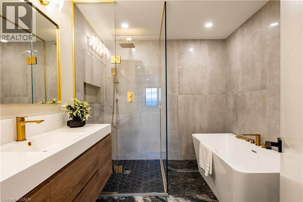 841 Danforth Place, Burlington, Ontario  L7T 1S1 - Photo 20 - 40808802