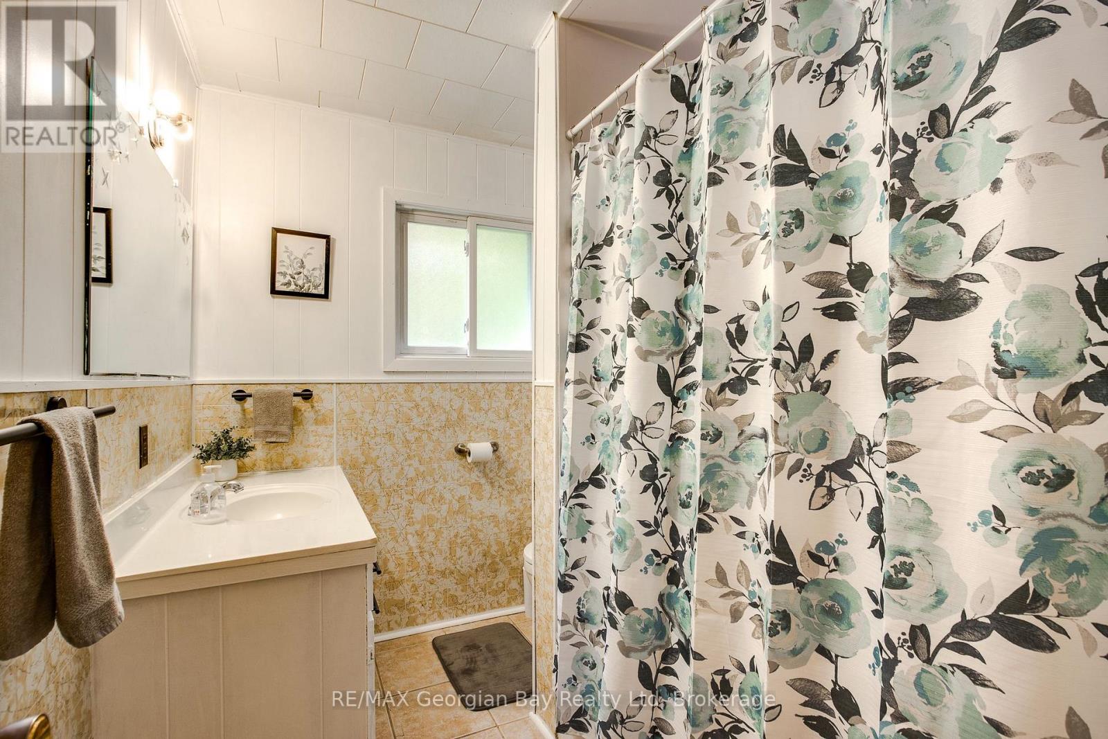 69 Albert Avenue, Tiny, Ontario  L0L 2J0 - Photo 21 - S12839214