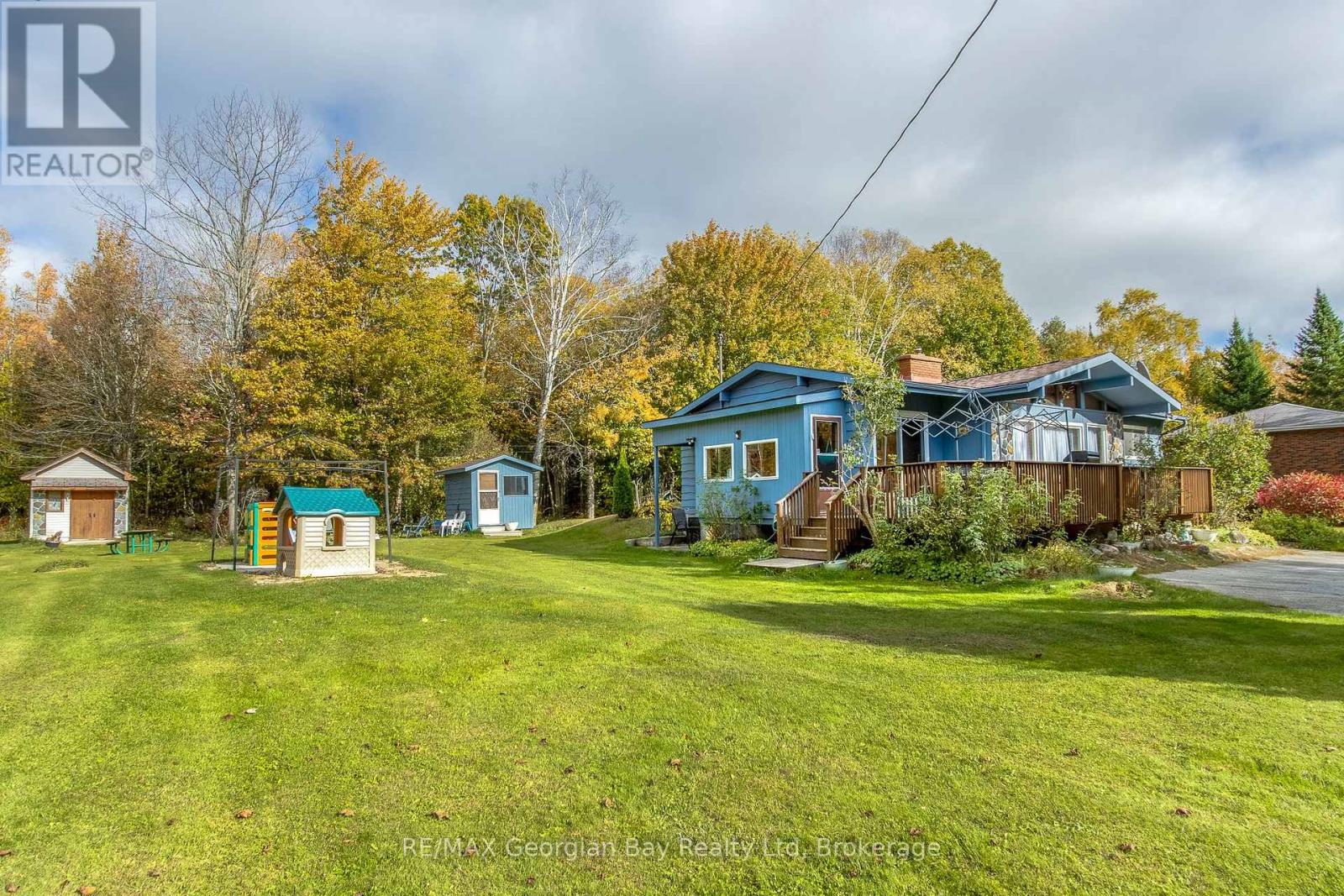 69 Albert Avenue, Tiny, Ontario  L0L 2J0 - Photo 24 - S12839214