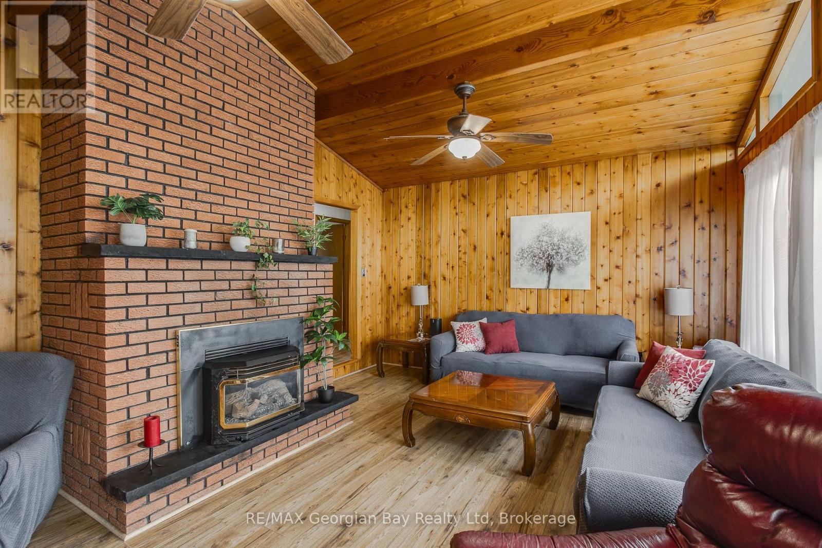 69 Albert Avenue, Tiny, Ontario  L0L 2J0 - Photo 3 - S12839214