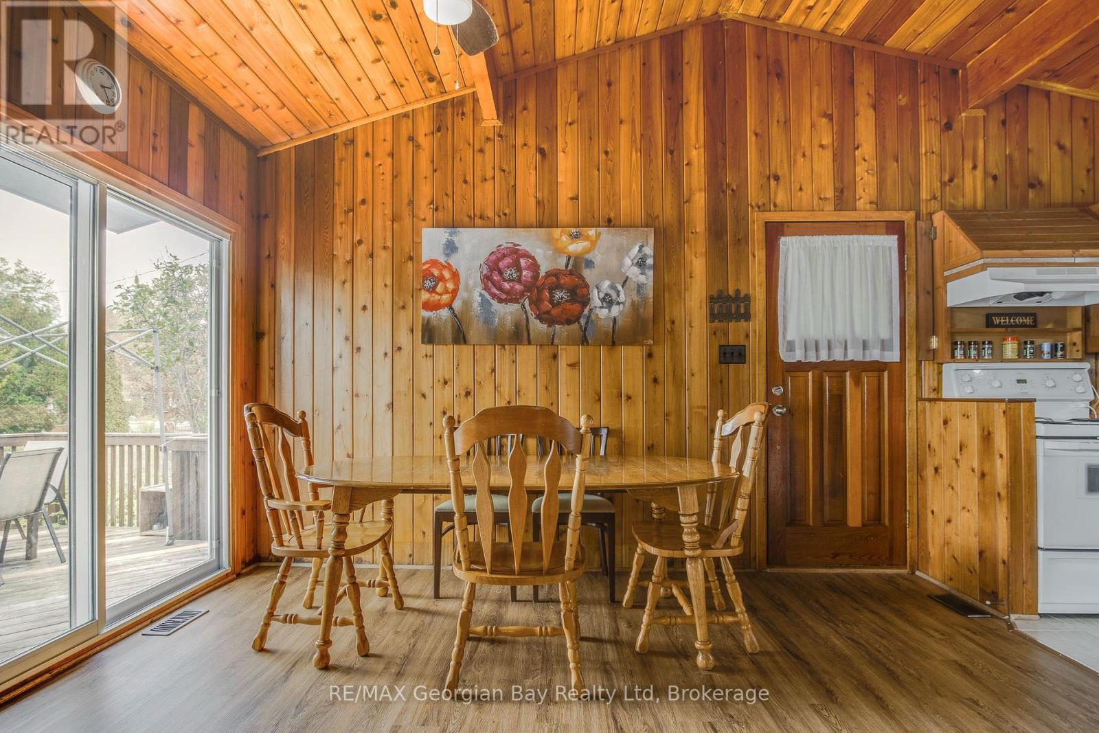 69 Albert Avenue, Tiny, Ontario  L0L 2J0 - Photo 7 - S12839214