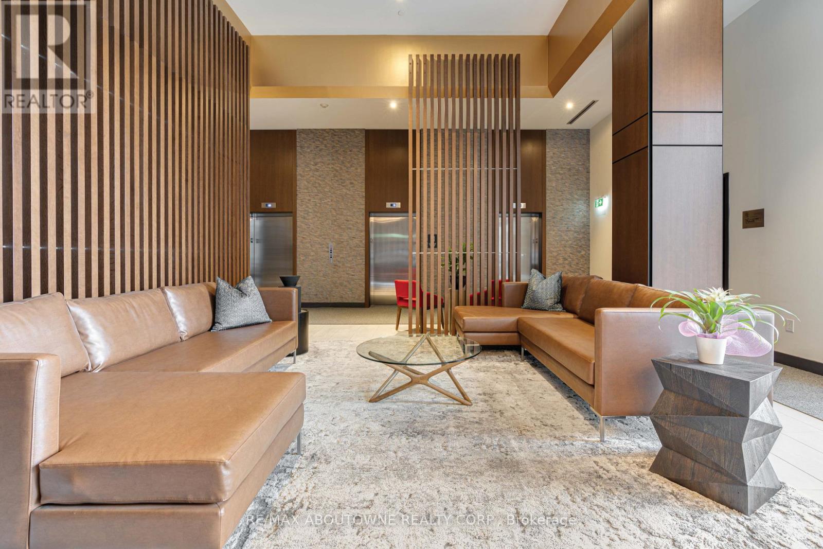 A1205 - 125 Bronte Road, Oakville, Ontario  L6L 0H2 - Photo 20 - W12530736