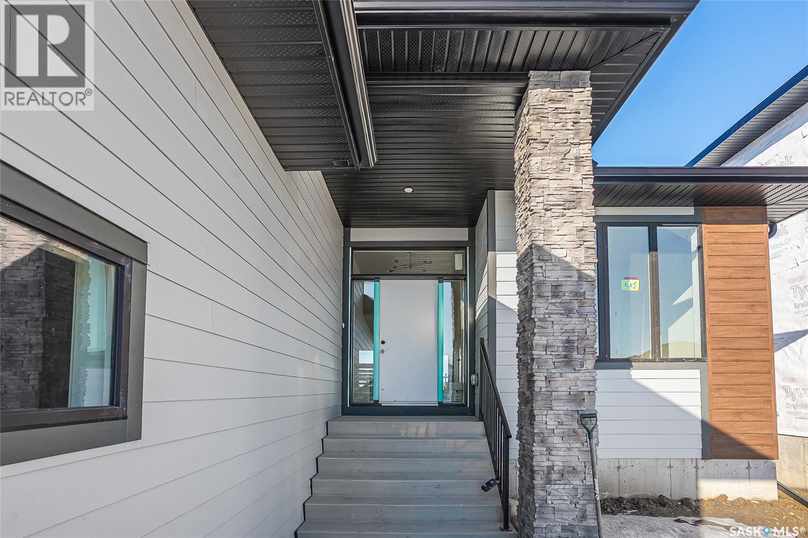 204 Settler Crescent, Warman, Saskatchewan  S0K 4S5 - Photo 2 - SK029541