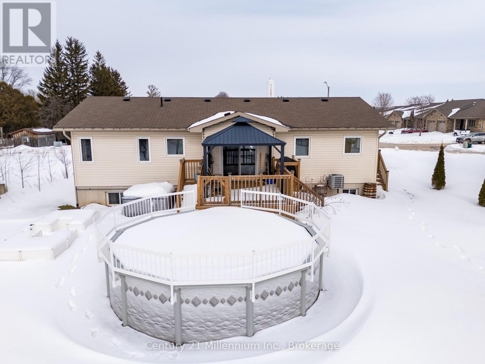 38 Mill Street, Kincardine, Ontario  N0G 2T0 - Photo 10 - X12839334