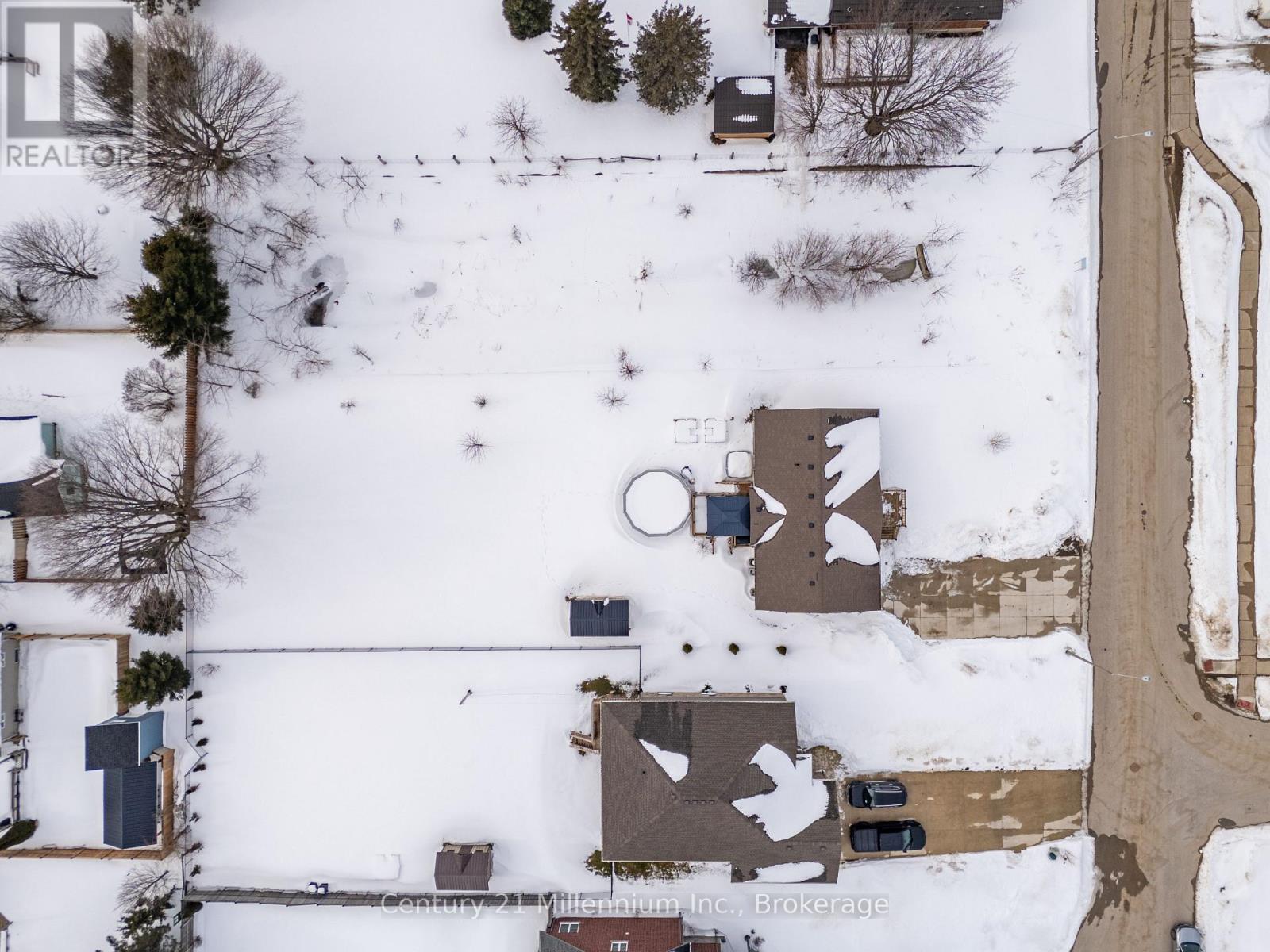 38 Mill Street, Kincardine, Ontario  N0G 2T0 - Photo 12 - X12839334