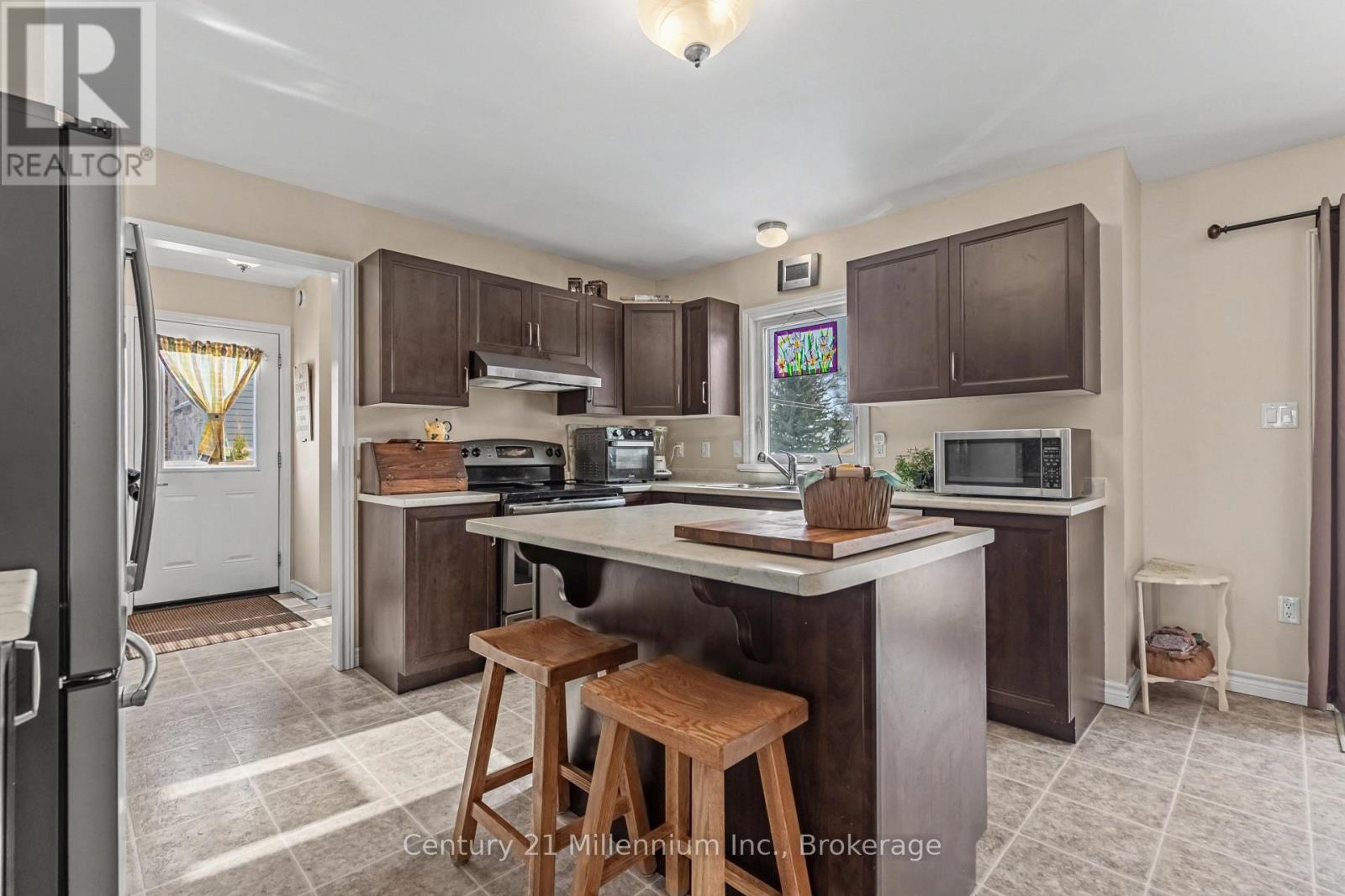 38 Mill Street, Kincardine, Ontario  N0G 2T0 - Photo 20 - X12839334