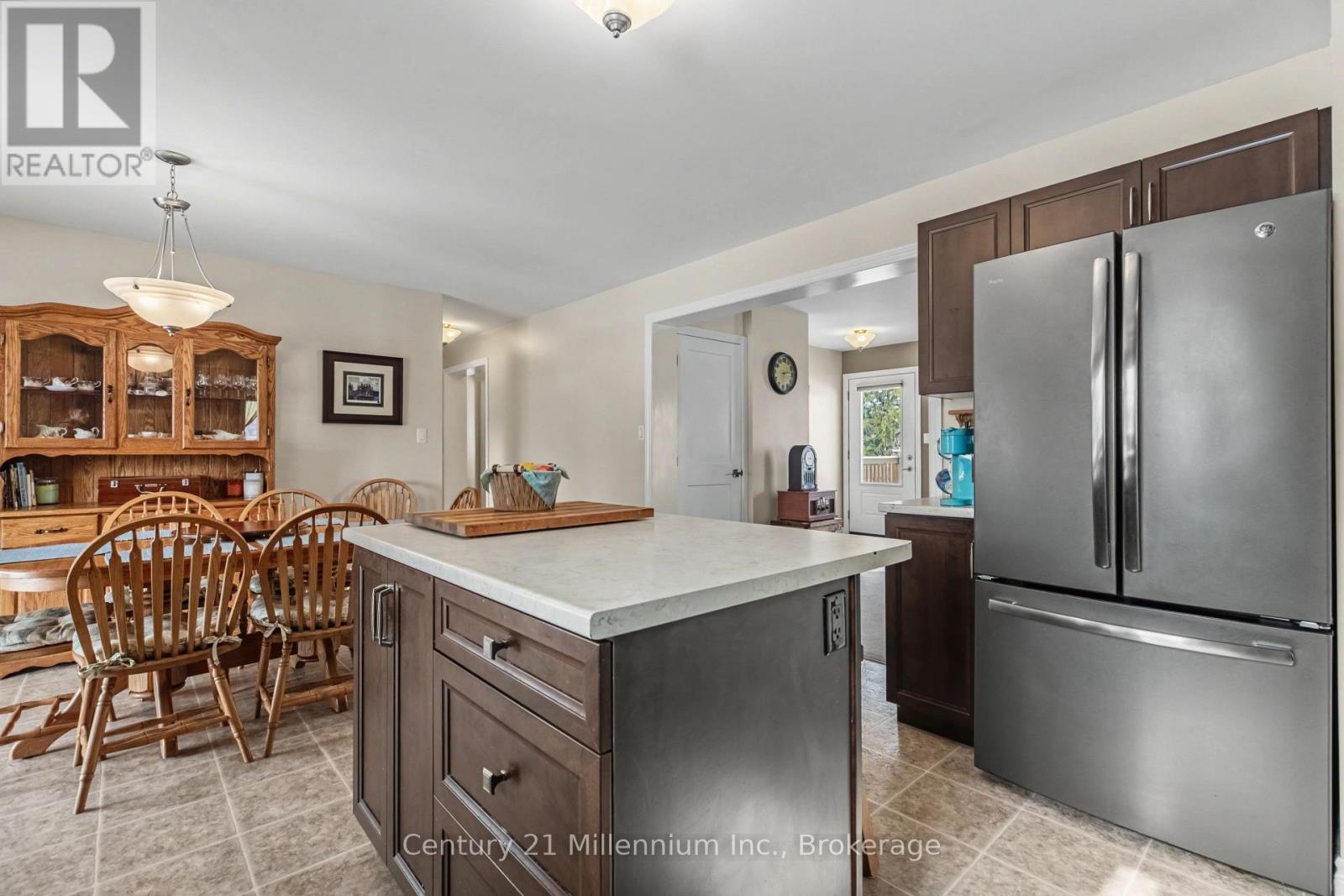 38 Mill Street, Kincardine, Ontario  N0G 2T0 - Photo 22 - X12839334