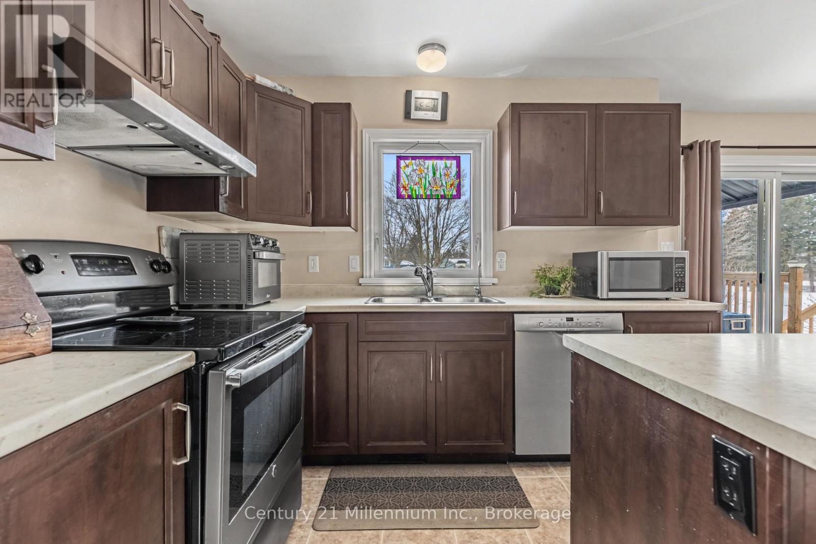 38 Mill Street, Kincardine, Ontario  N0G 2T0 - Photo 23 - X12839334