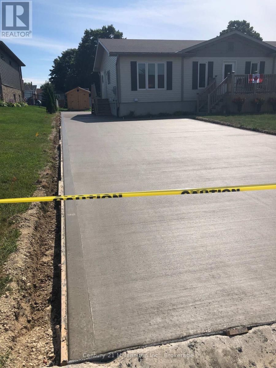 38 Mill Street, Kincardine, Ontario  N0G 2T0 - Photo 47 - X12839334