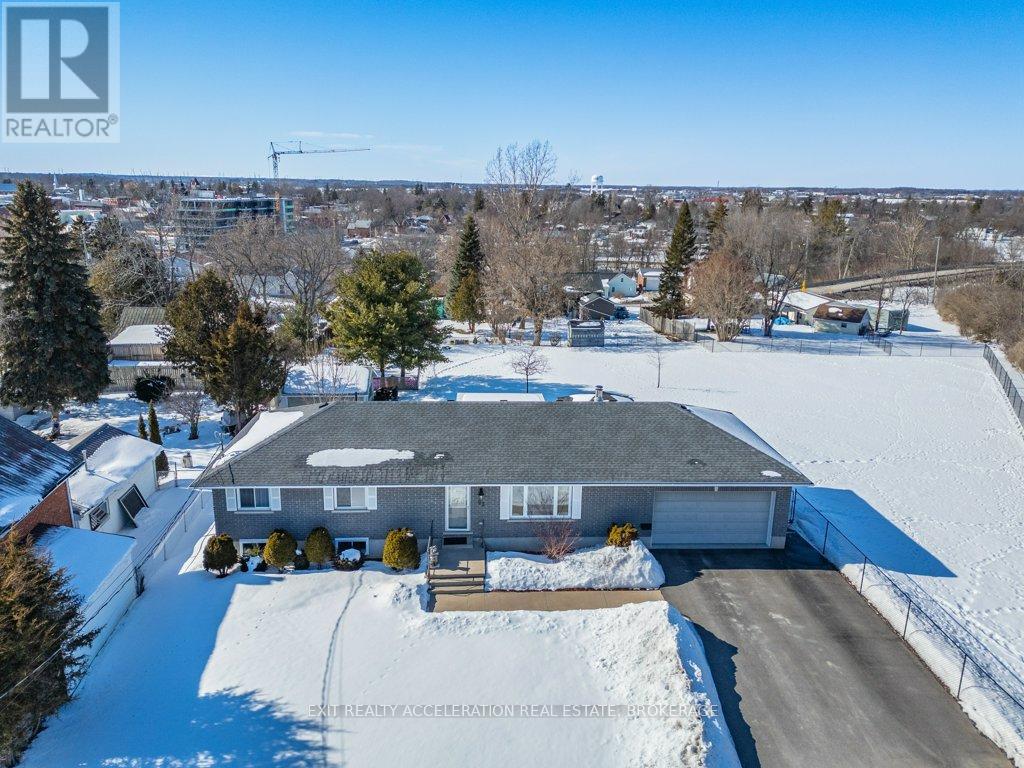 93 Henry Street, Greater Napanee (Greater Napanee), Ontario  K7R 3A6 - Photo 34 - X12839342