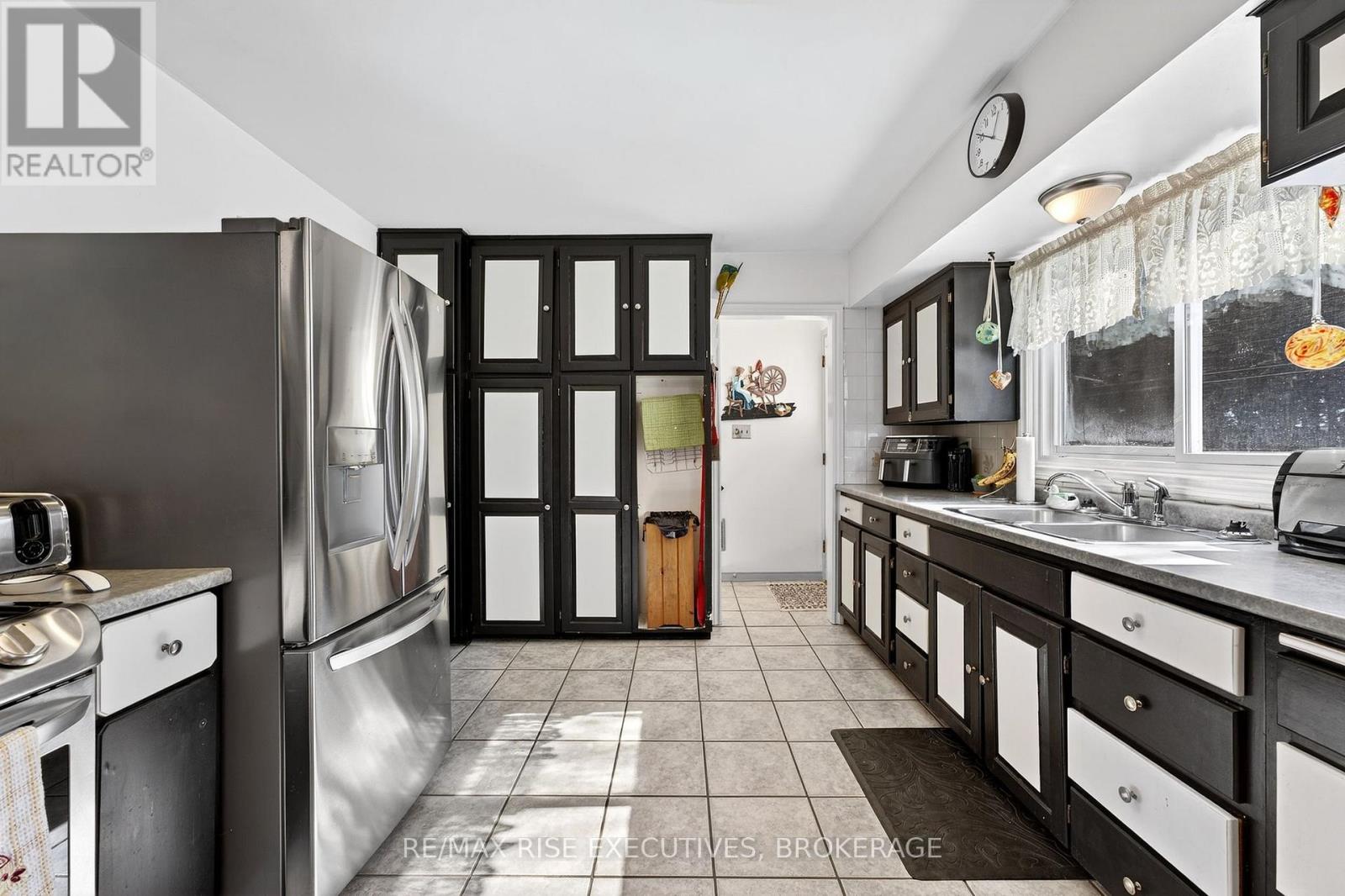 3231 Princess Street, Kingston (North Of Taylor-Kidd Blvd), Ontario  K7L 4V2 - Photo 10 - X12839390